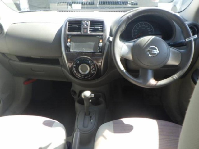 NISSAN MARCH 2015