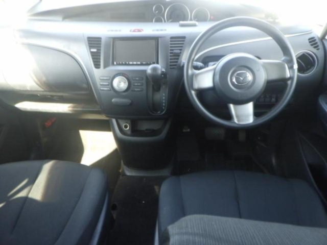 MAZDA BIANTE 2012