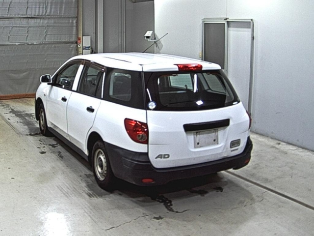 NISSAN AD 2011