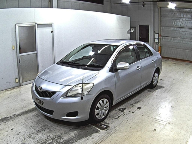 TOYOTA BELTA 2009