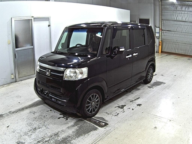 HONDA N BOX 2017