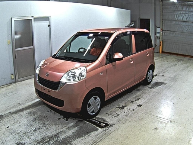 HONDA LIFE 2010