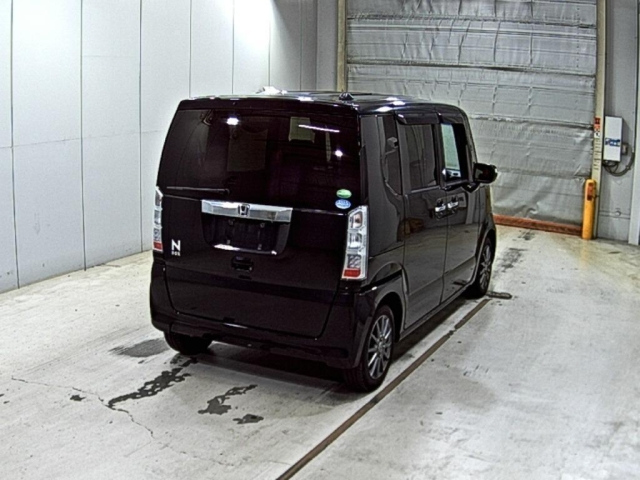 HONDA N BOX 2017