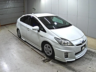 TOYOTA PRIUS 2010