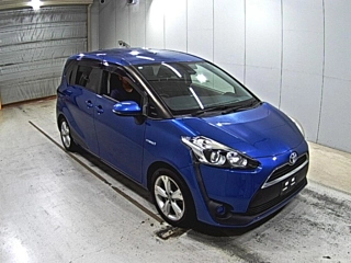 TOYOTA SIENTA 2015