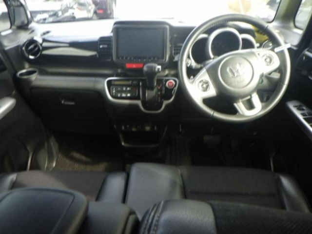 HONDA N BOX 2016