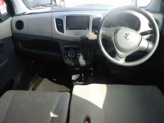 SUZUKI WAGON R 2013