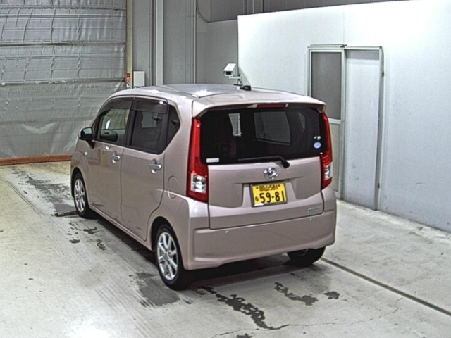 DAIHATSU MOVE 2015