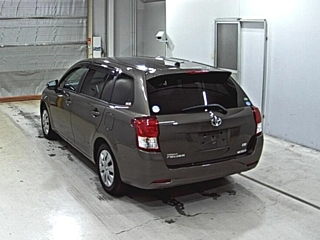 TOYOTA COROLLA FIELDER 2015