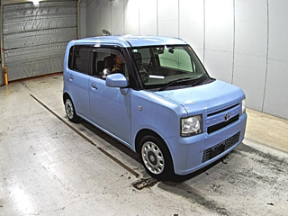 TOYOTA PIXIS SPACE 2015