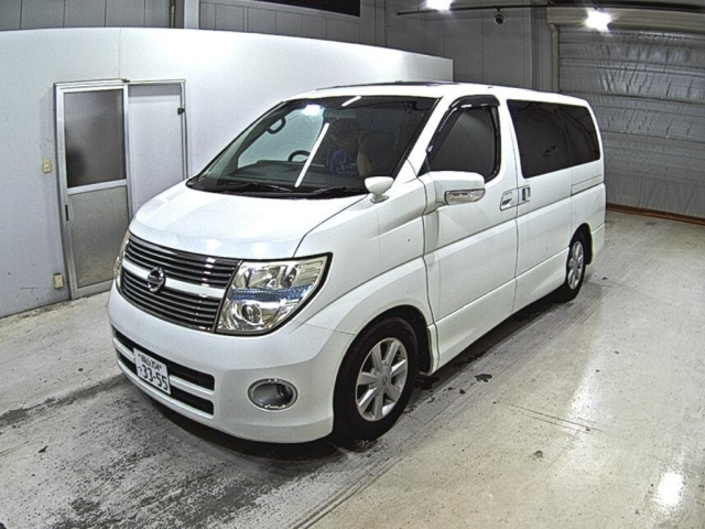 NISSAN ELGRAND 2009