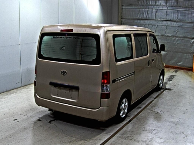 TOYOTA LITE ACE VAN 2011