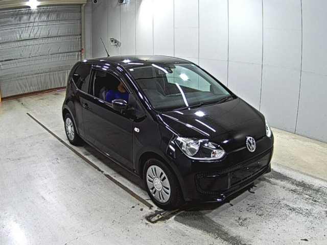 VOLKSWAGEN UP 2013