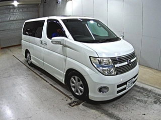 NISSAN ELGRAND 2009