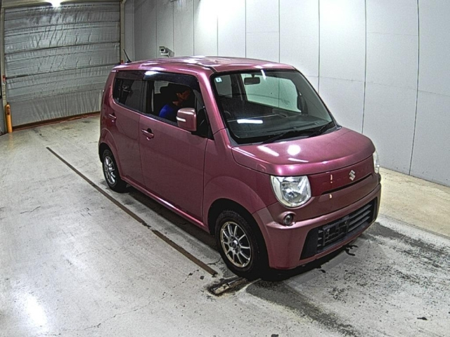 SUZUKI MRWAGON 2011