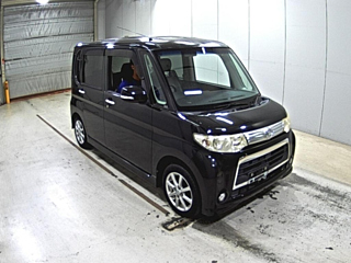 DAIHATSU TANTO 2010