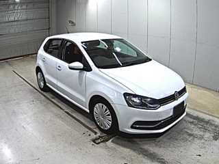 VOLKSWAGEN POLO 2014