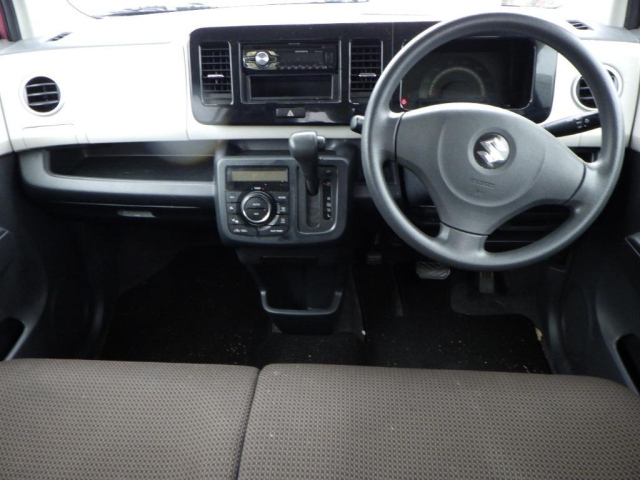SUZUKI MRWAGON 2011