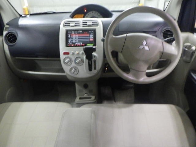 MITSUBISHI EK WAGON 2010