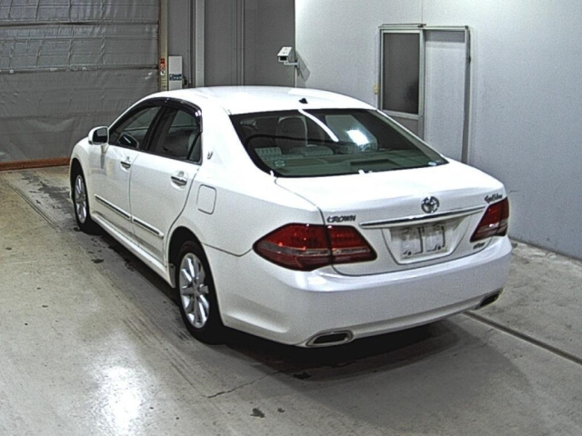 TOYOTA CROWN 2008