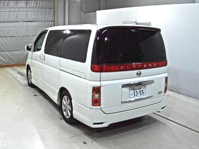 NISSAN ELGRAND 2009