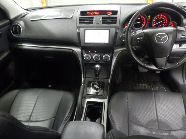 MAZDA ATENZA WAGON 2010