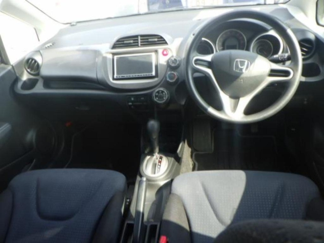 HONDA FIT 2010