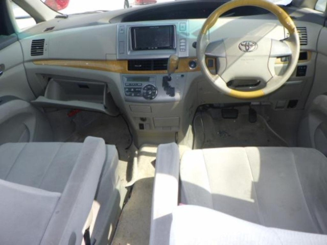 TOYOTA ESTIMA 2008