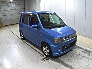 MITSUBISHI TOPPO 2010