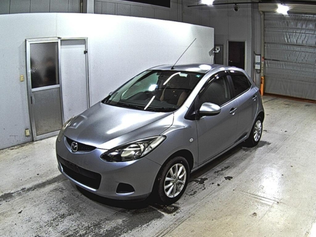 MAZDA DEMIO 2011