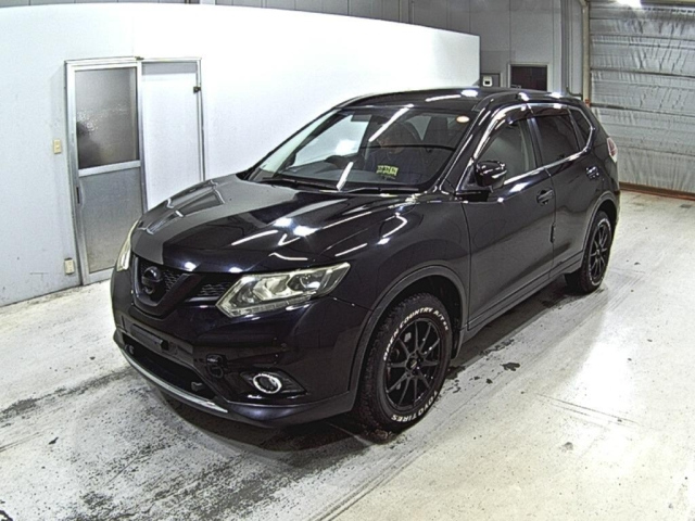 NISSAN X-TRAIL 2014