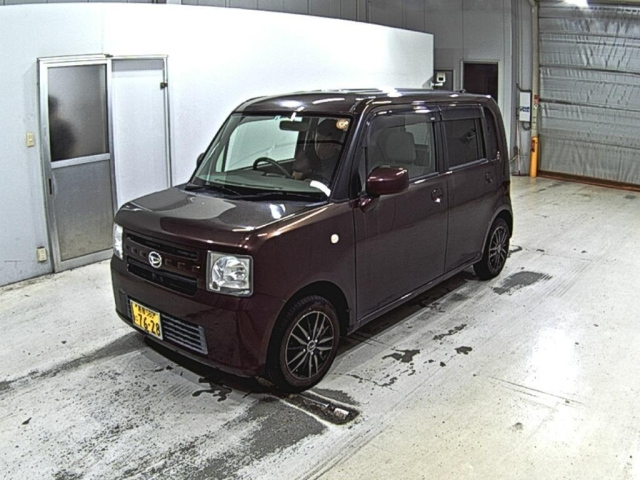 DAIHATSU MOVE CONTE 2017