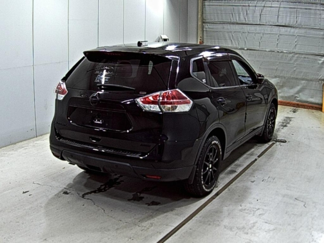 NISSAN X-TRAIL 2014