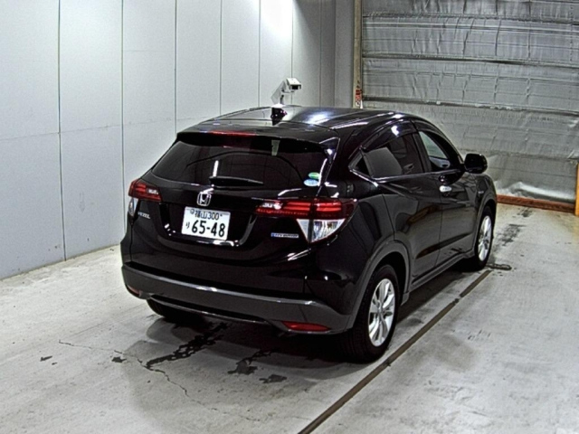 HONDA VEZEL 2016