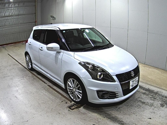 SUZUKI SWIFT 2013