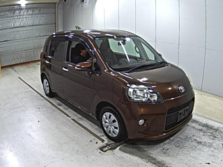 TOYOTA SPADE 2013