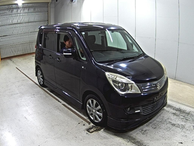 SUZUKI SOLIO 2012