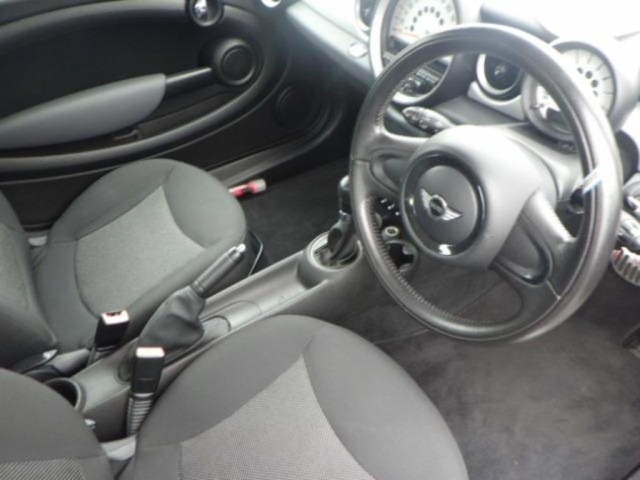 BMW MINI 2011