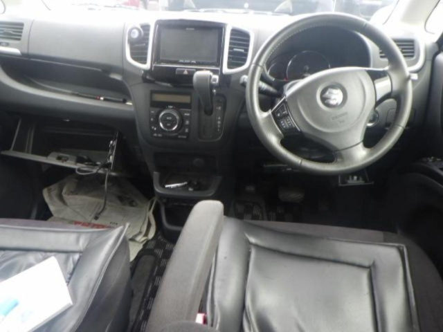 SUZUKI SOLIO 2012