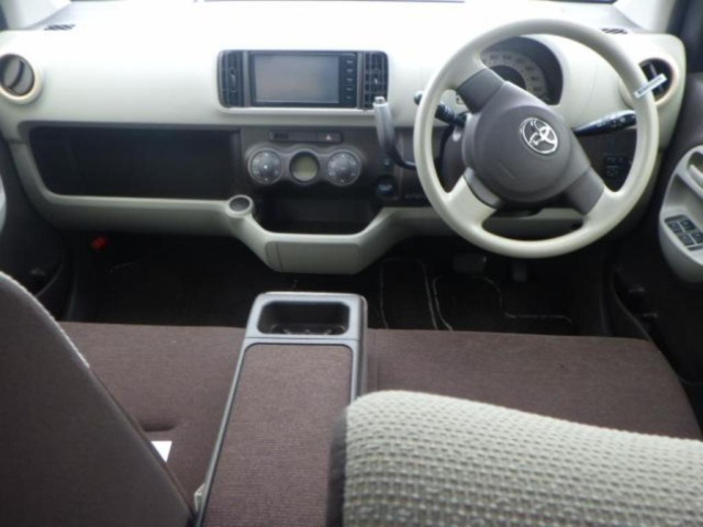 TOYOTA PASSO 2015