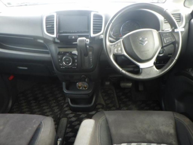 SUZUKI SOLIO 2014