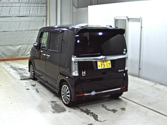 HONDA N BOX 2015