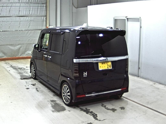 HONDA N BOX 2015