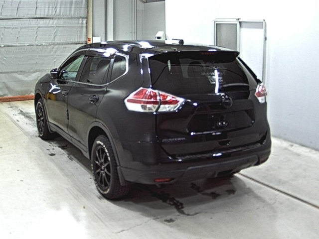 NISSAN X-TRAIL 2014