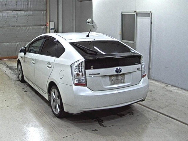 TOYOTA PRIUS 2010