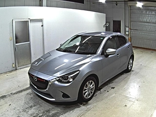 MAZDA DEMIO 2016