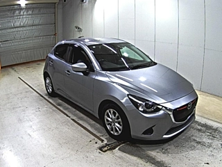MAZDA DEMIO 2016