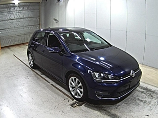 VOLKSWAGEN GOLF 2014