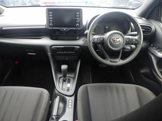 TOYOTA YARIS 2020