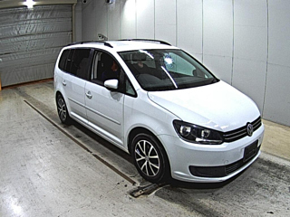 VOLKSWAGEN GOLF TOURAN 2014